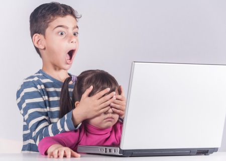 چگونه به فرزندان خود در مورد امنیت سایبری آموزش دهیم؟